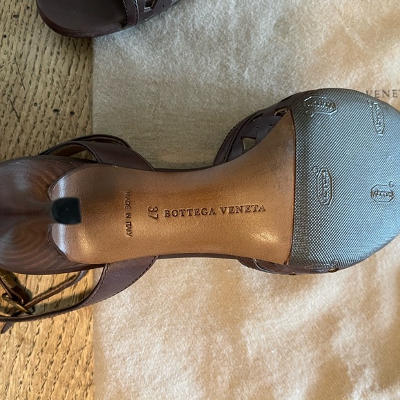 Bottega Veneta 37 heels *NEW* - Picture 5 of 6